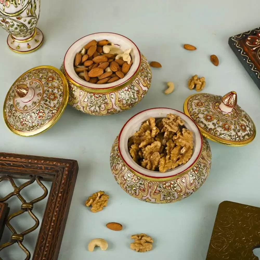 Kundan Work Marble Lidded Box for Dry Fruits Traditional Oil-rubbed High Lustre Polish