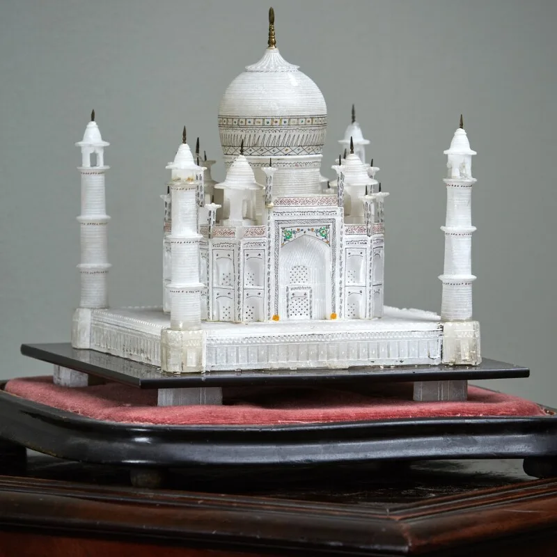 Taj Mahal Replica Model in Translucent Alabaster Stone Distressed Vintage Look with Hand-rubbed Pigments