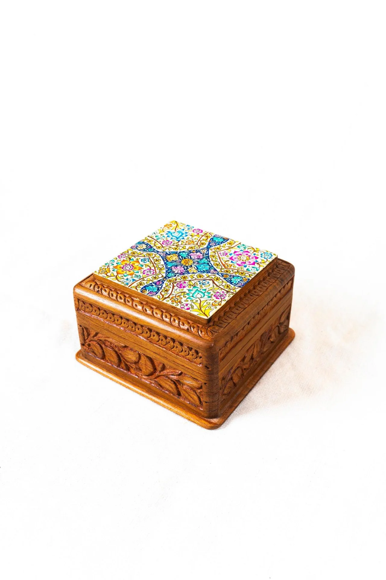 Walnut Wood Box with Papier-Mache Inlaid Lid Intricate Lattice Openwork Chased Style